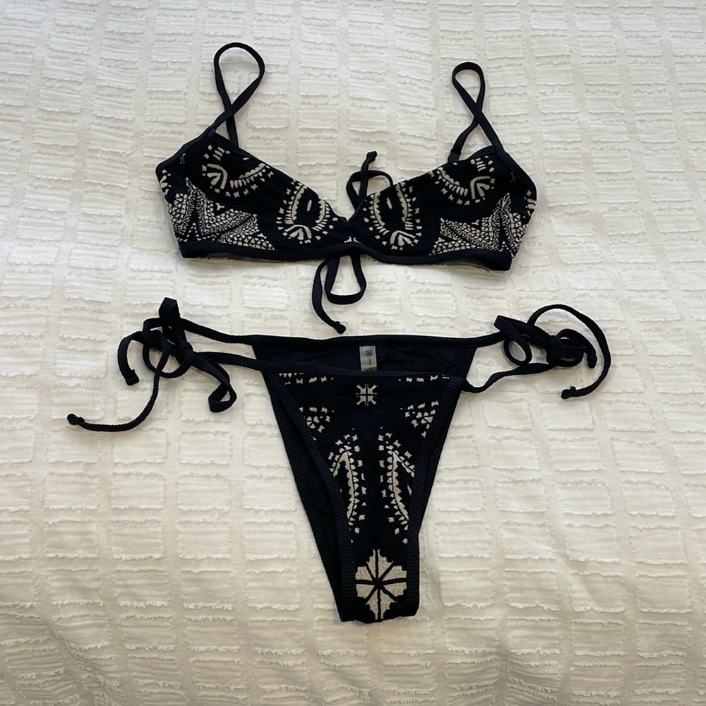 Devon Windsor Black Paisley Bikini